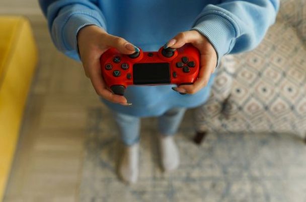 mậu binh Debet